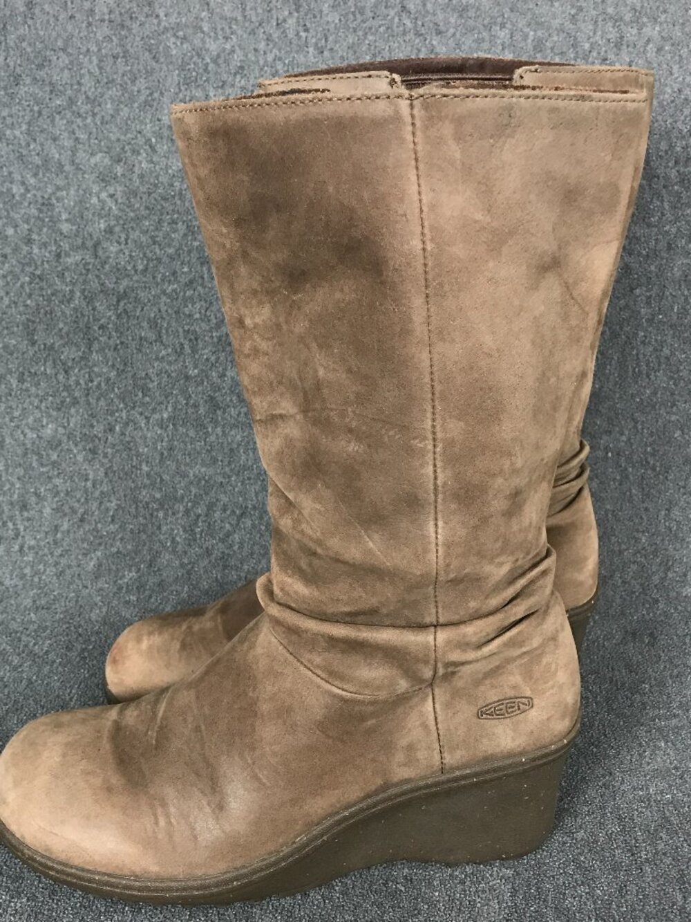 Keen Soft Leather Mid Calf Winter Boots Womens Sz 8 Wedge Heel Boots 1007695